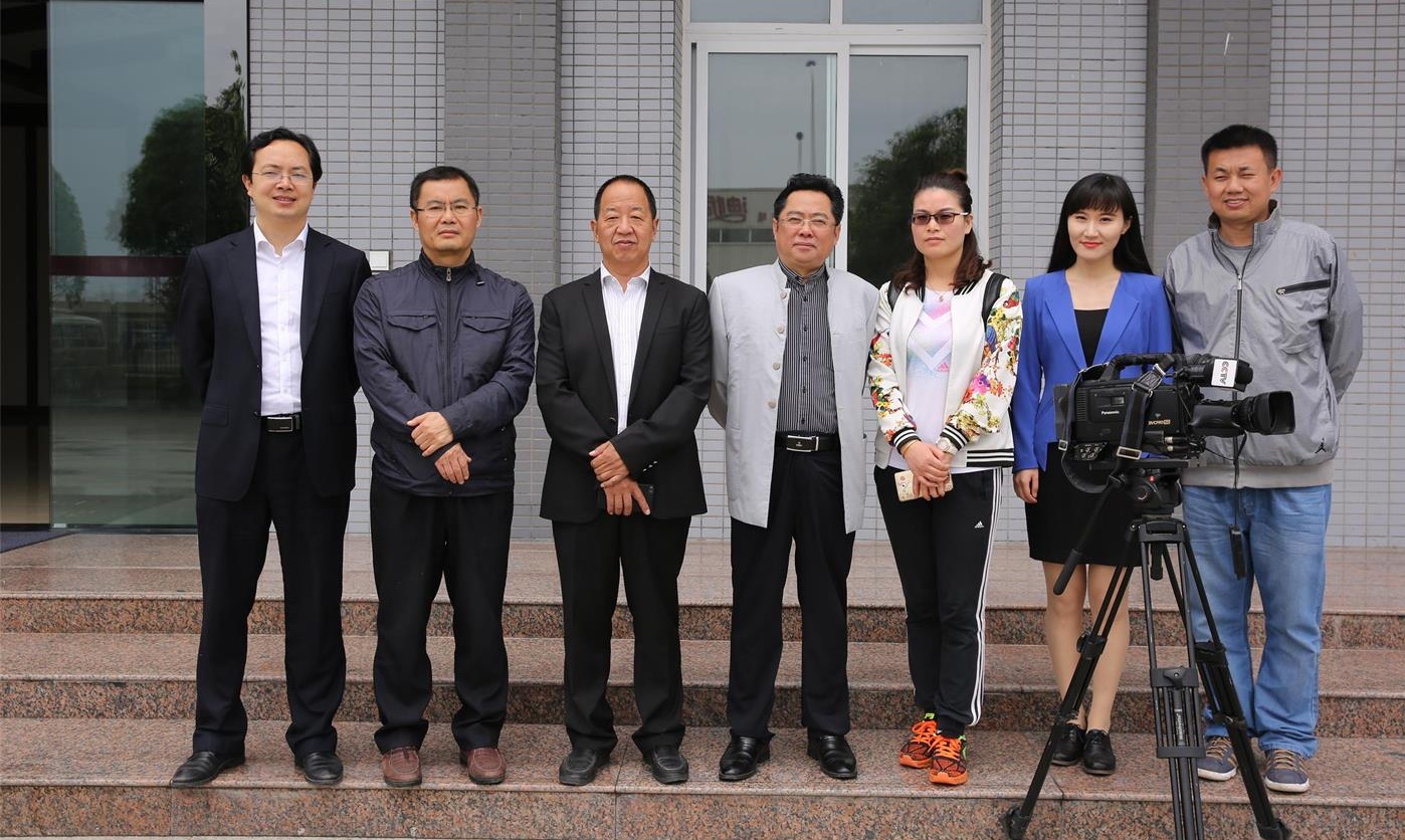 中央电视台发现之旅来我公司采访报道